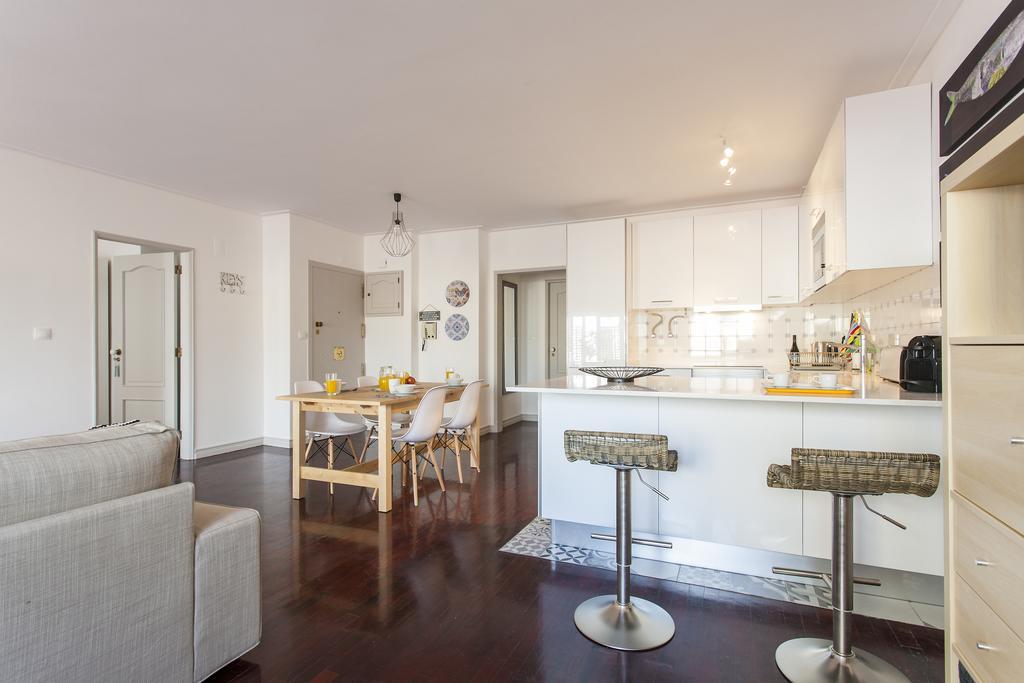 Joivy Superb 1-Bed Apt With Workspace And Terrace, Close To Avenida Da Liberdade Lisboa Eksteriør bilde