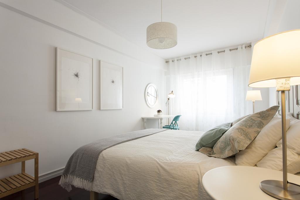 Joivy Superb 1-Bed Apt With Workspace And Terrace, Close To Avenida Da Liberdade Lisboa Eksteriør bilde